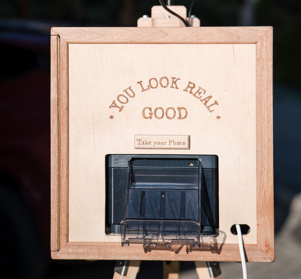 Fotobox-Verleih in der Schweiz – Sofortdruck und QR-Code-Download